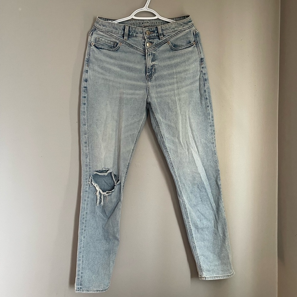 American Eagle Mom Jeans